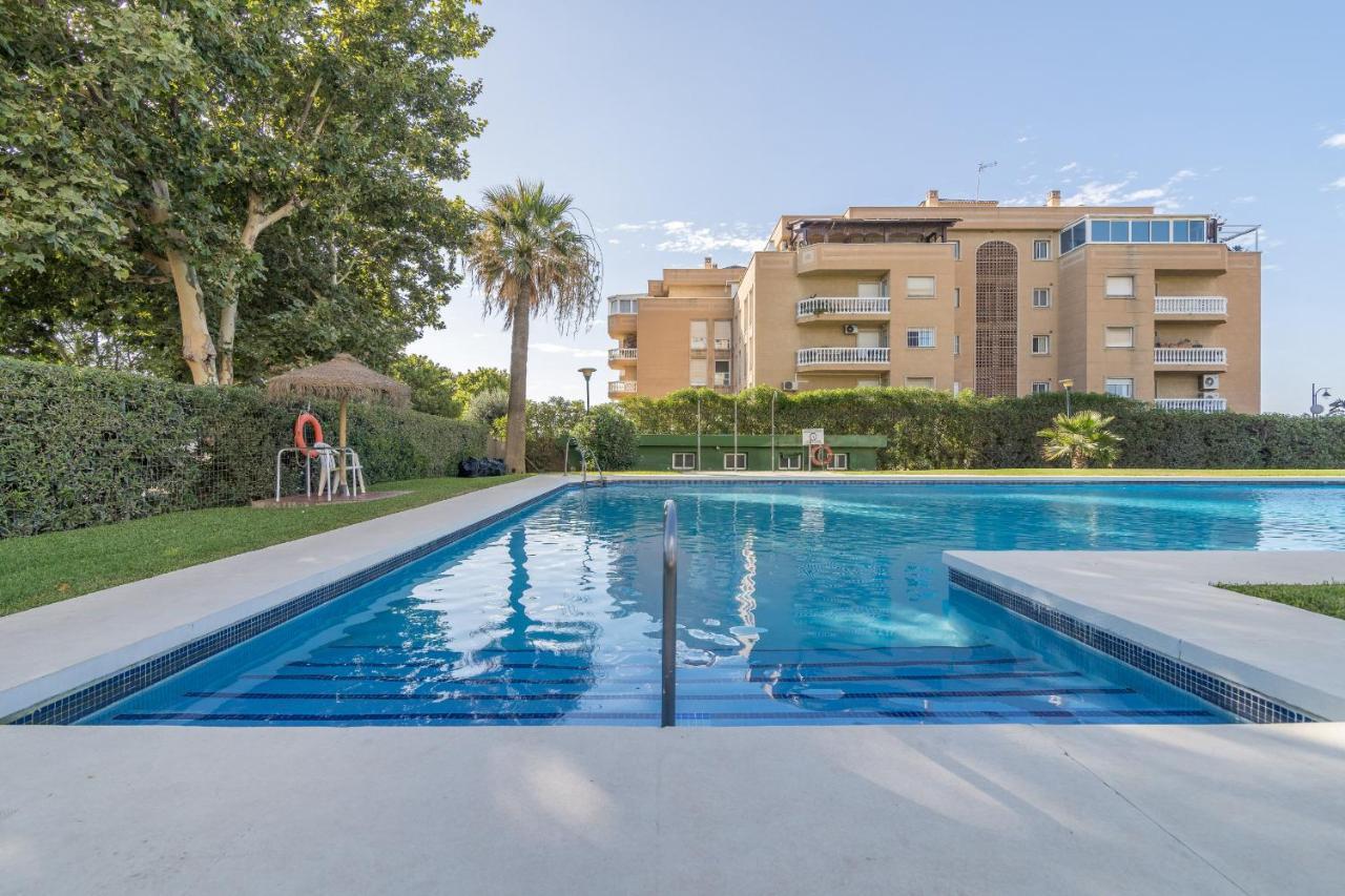 Suite Homes Hesperides Garden Beach مالقة المظهر الخارجي الصورة