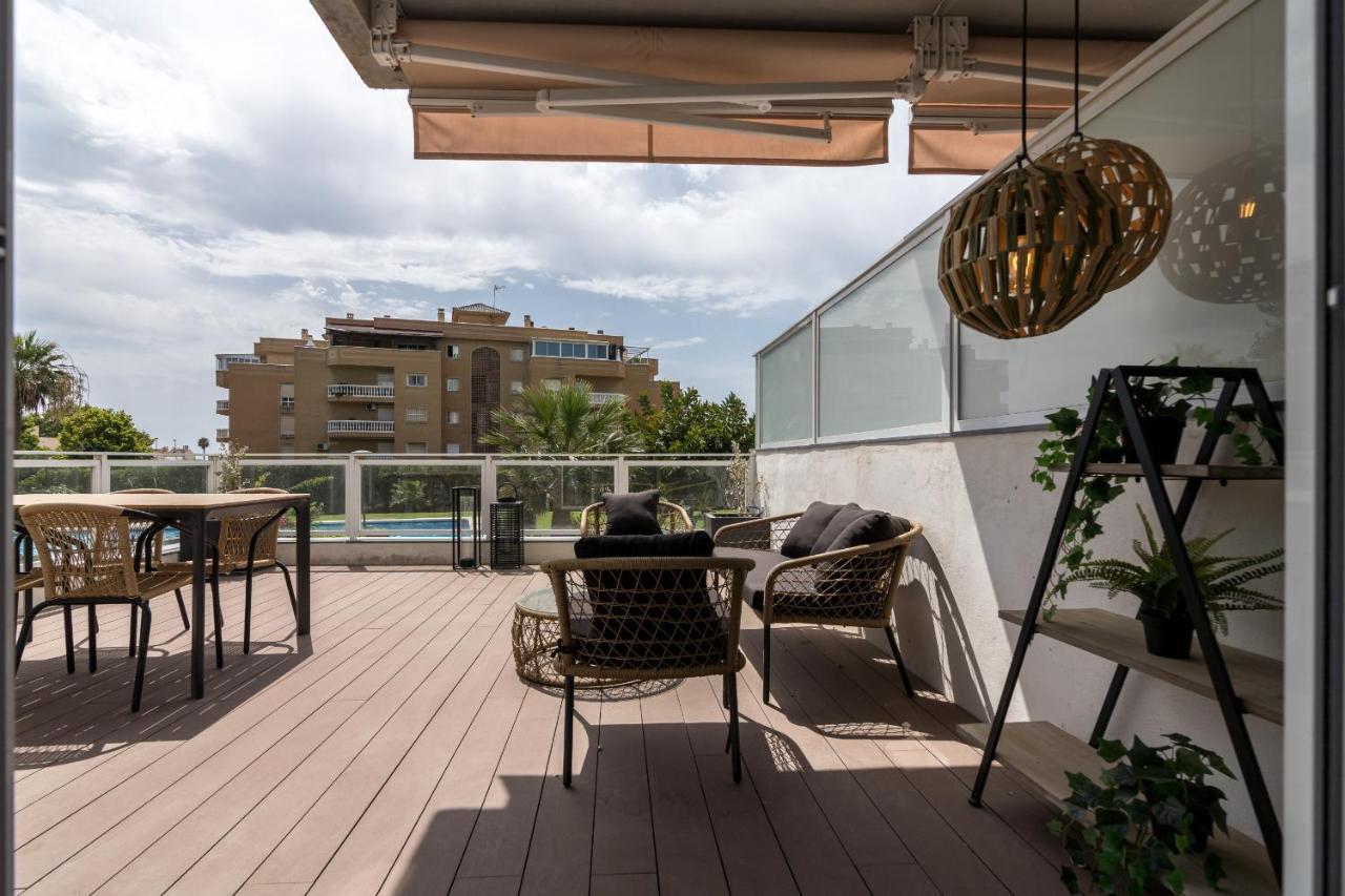 Suite Homes Hesperides Garden Beach مالقة المظهر الخارجي الصورة