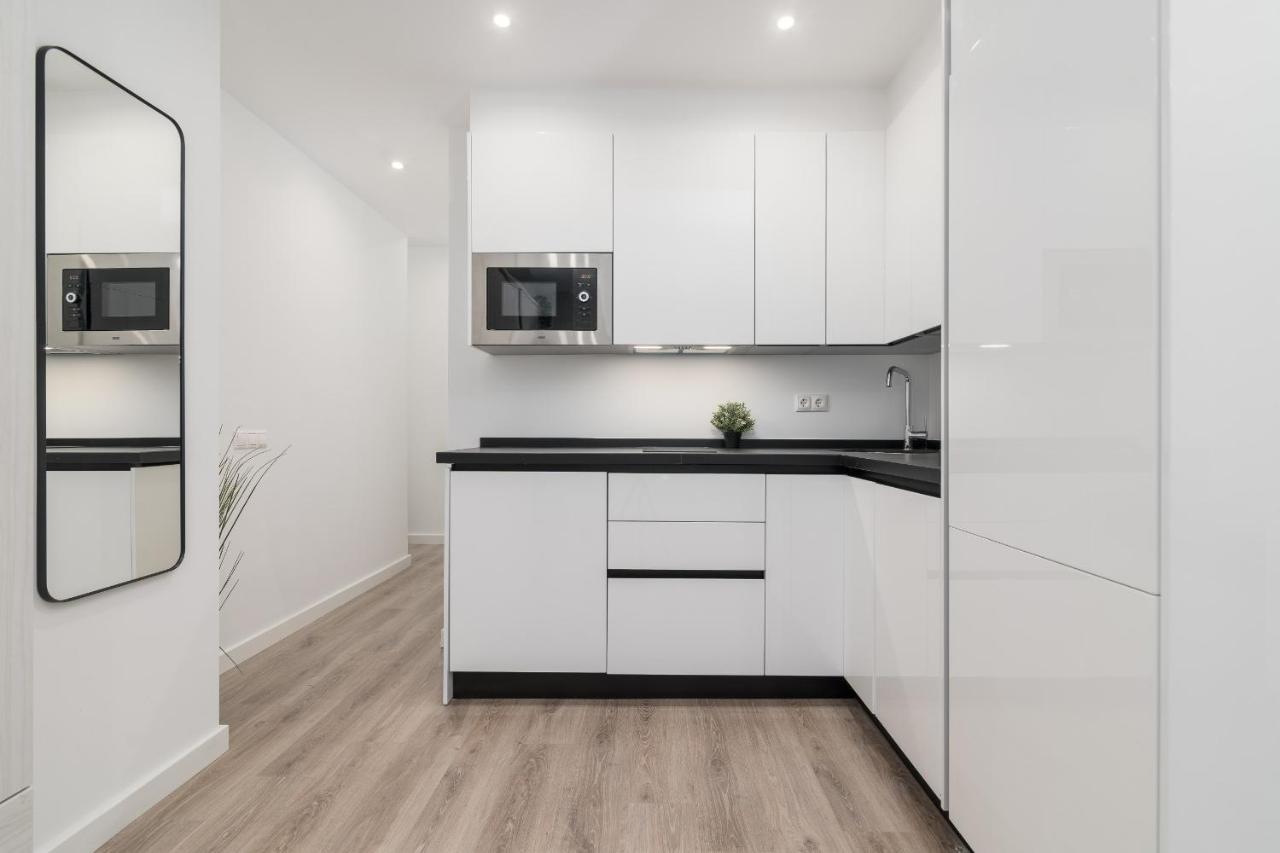 Suite Homes Hesperides Garden Beach مالقة المظهر الخارجي الصورة
