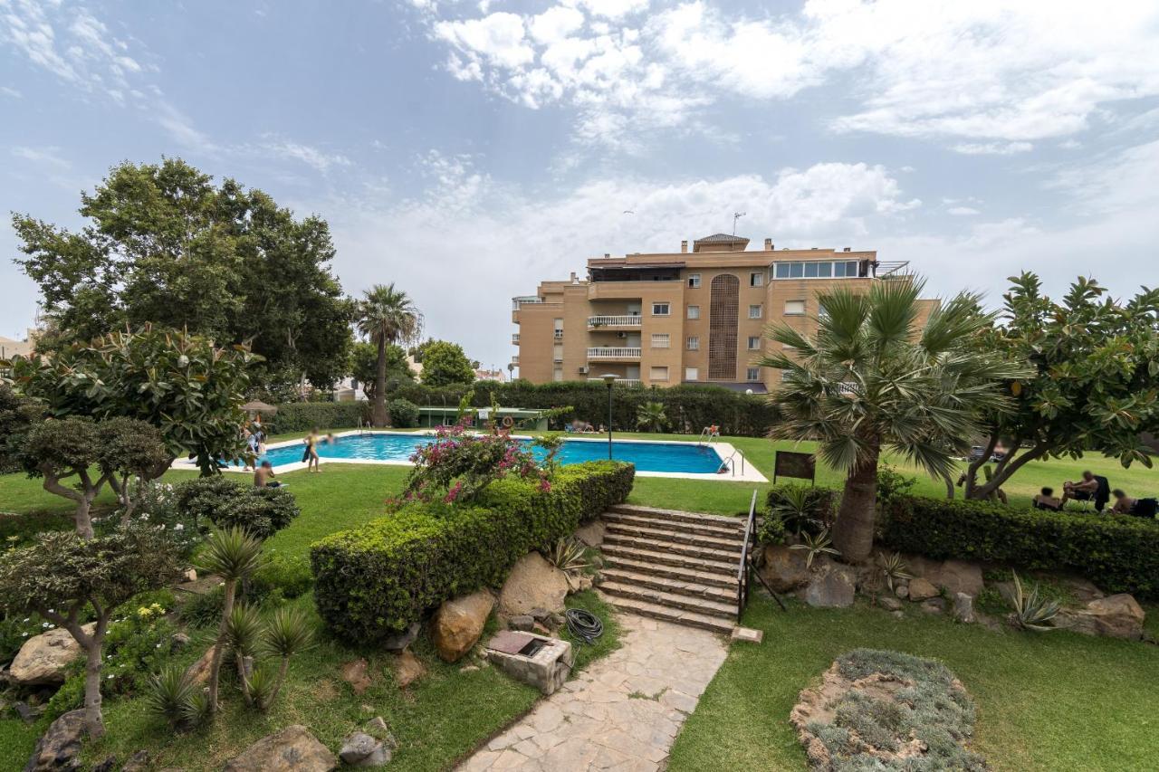 Suite Homes Hesperides Garden Beach مالقة المظهر الخارجي الصورة